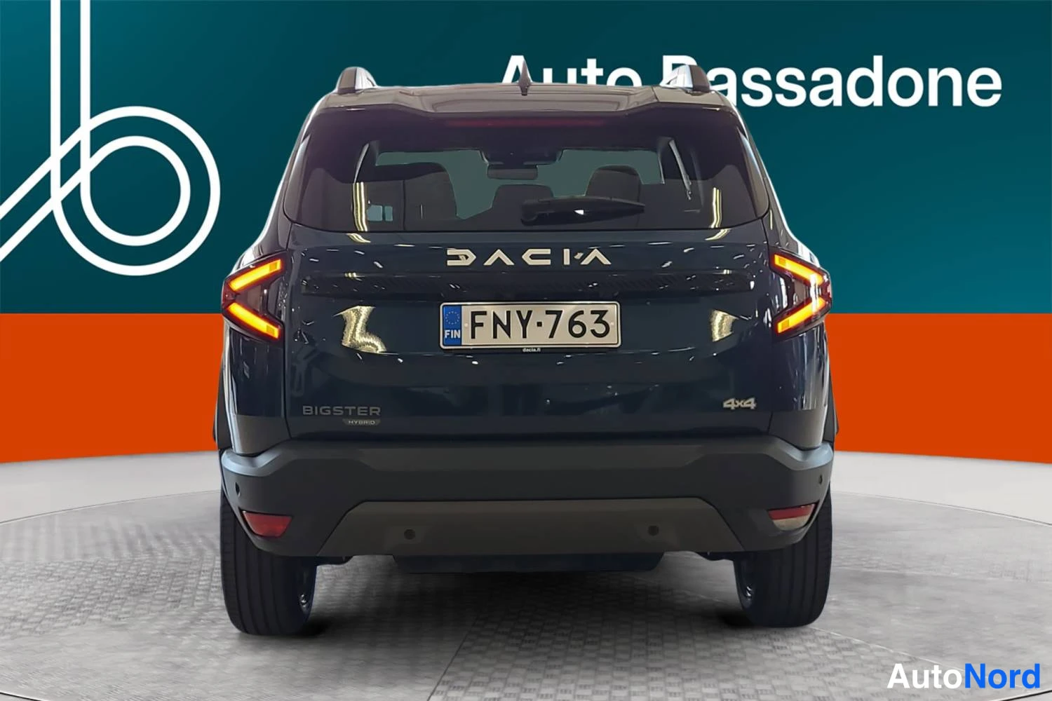 Sininen Dacia Bigster 2026, takaa, kuva 8