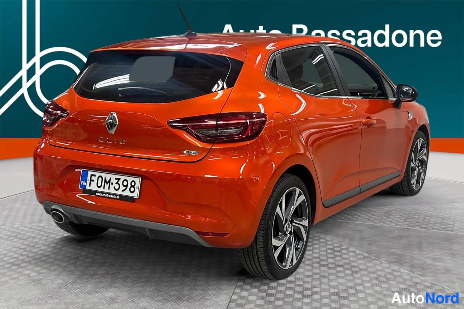 Oranssi Renault Clio 2020, takaviisto, kuva 6