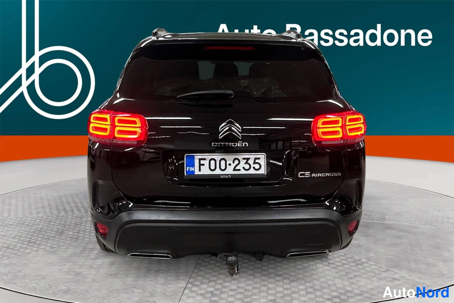 Musta Citroen C5 aircross 2021, takaa, kuva 8