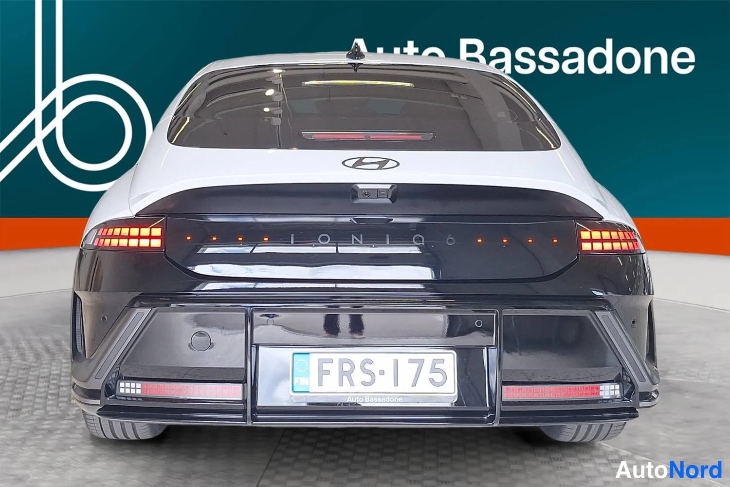 Valkoinen Hyundai Ioniq 6 2026, takaa, kuva 9