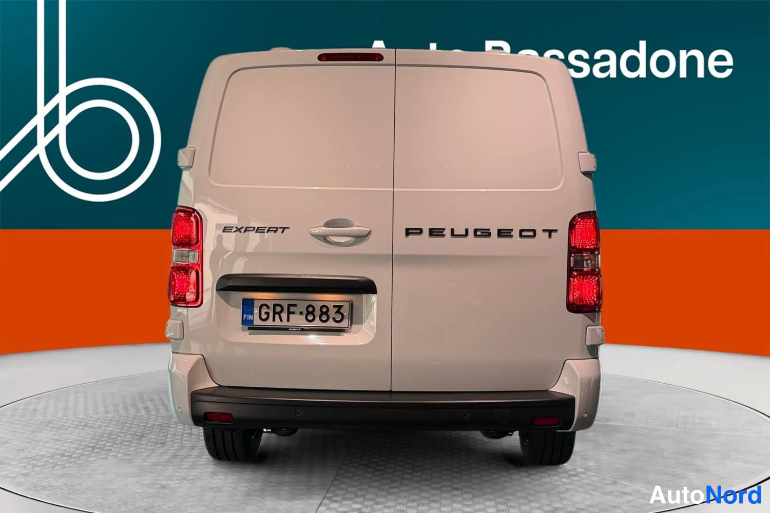 Valkoinen Peugeot Expert 2026, takaa, kuva 8