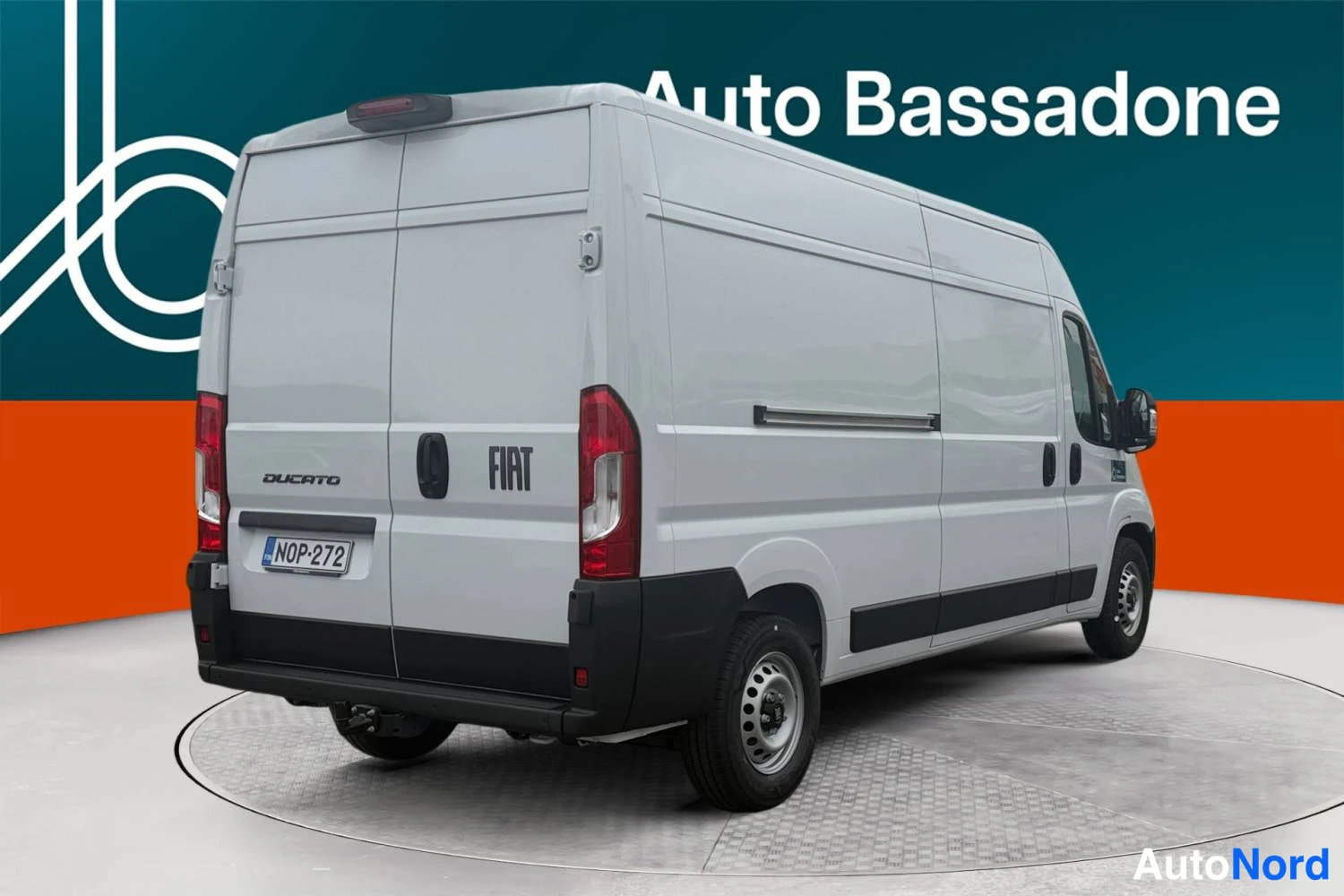 Valkoinen Fiat Ducato 2026, takaviisto, kuva 7
