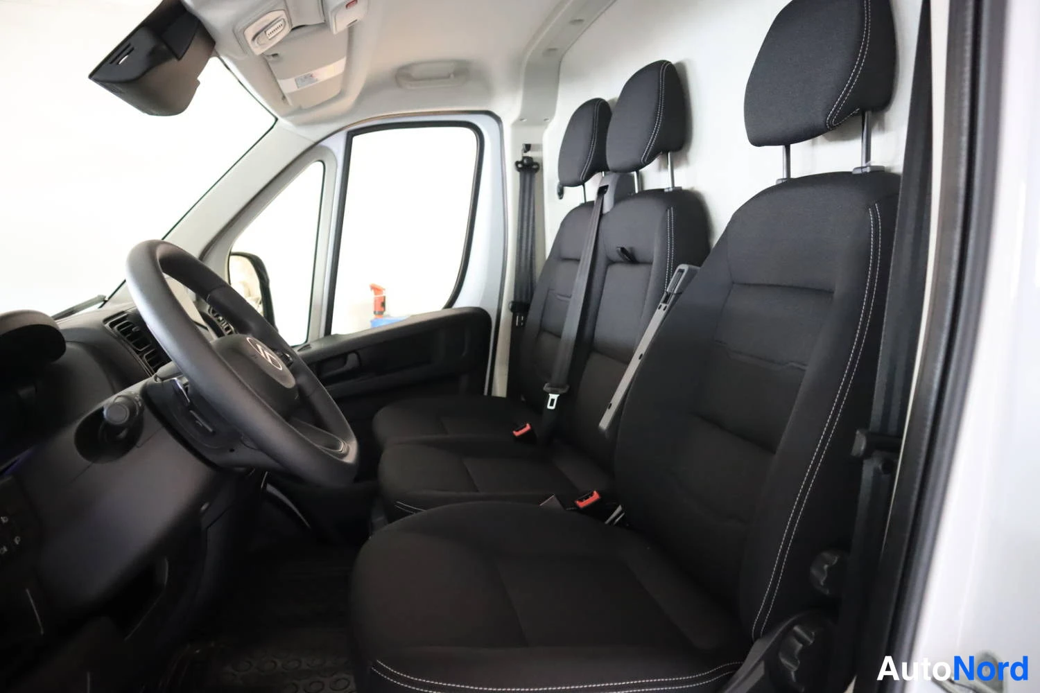 Valkoinen Citroen jumper 2024, kuva 8