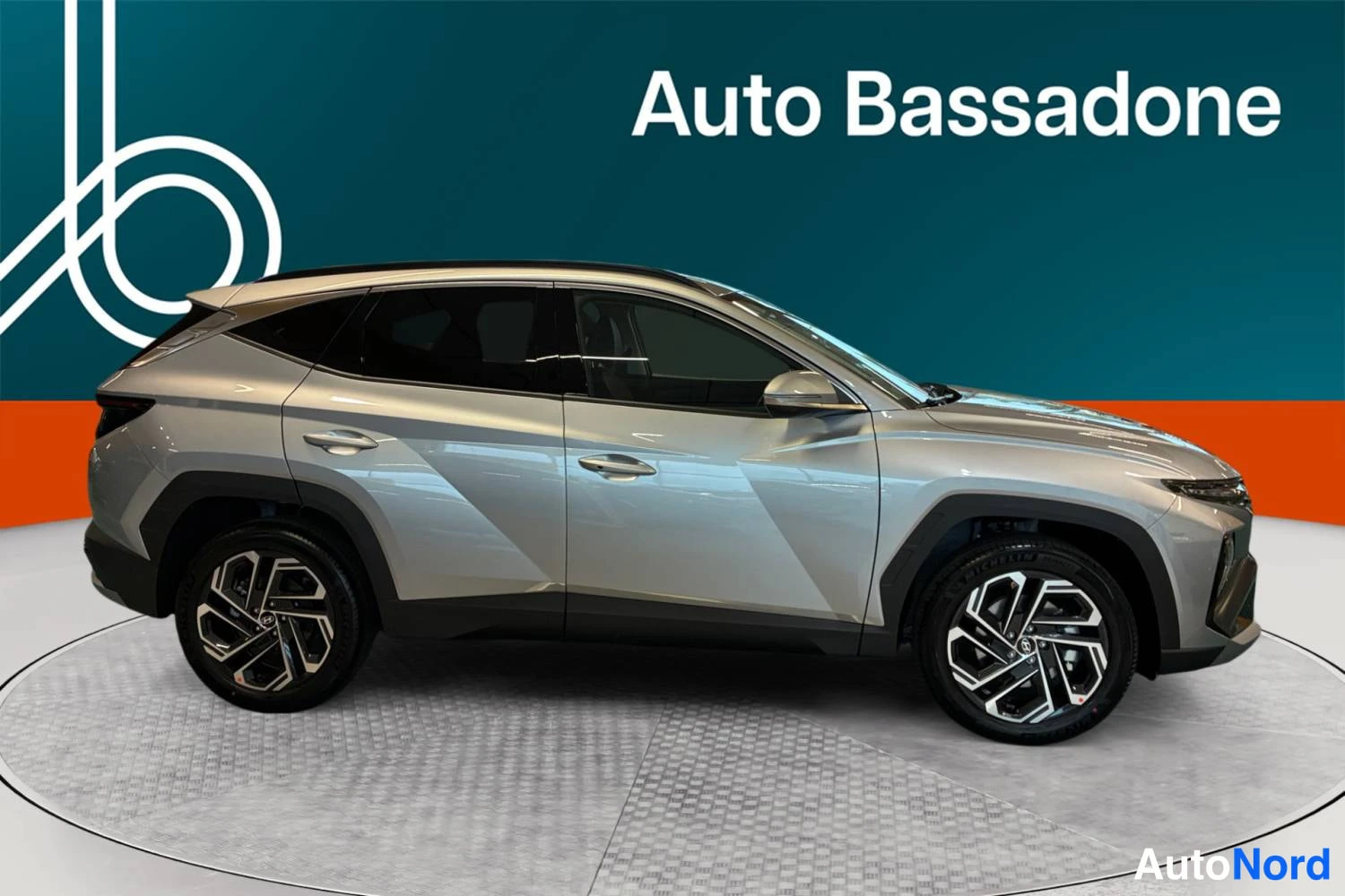 Hopea Hyundai Tucson 2026, sivulta, kuva 5