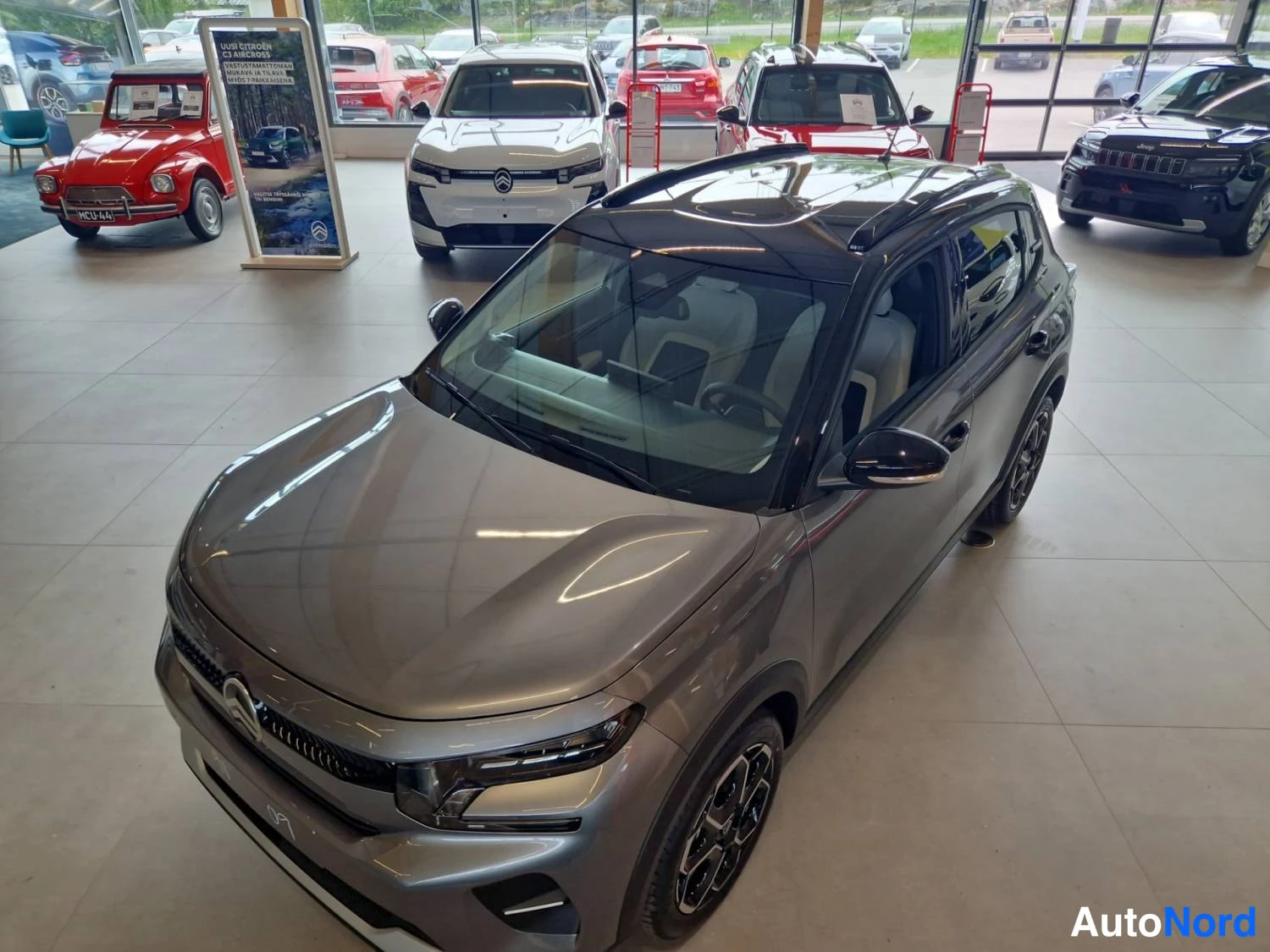Hopea Citroen C3 2026, etuviisto, keula vasemmalle, kuva 2