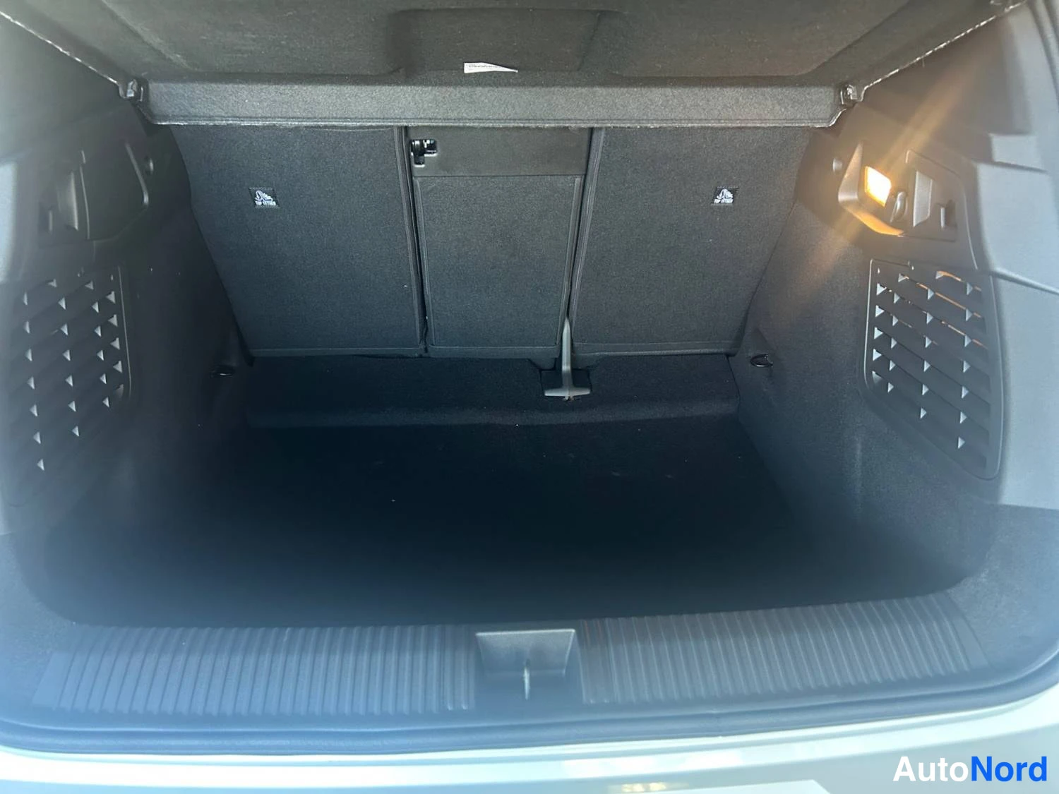 Vit Renault Scenic E-Tech electric 2026, bild 13