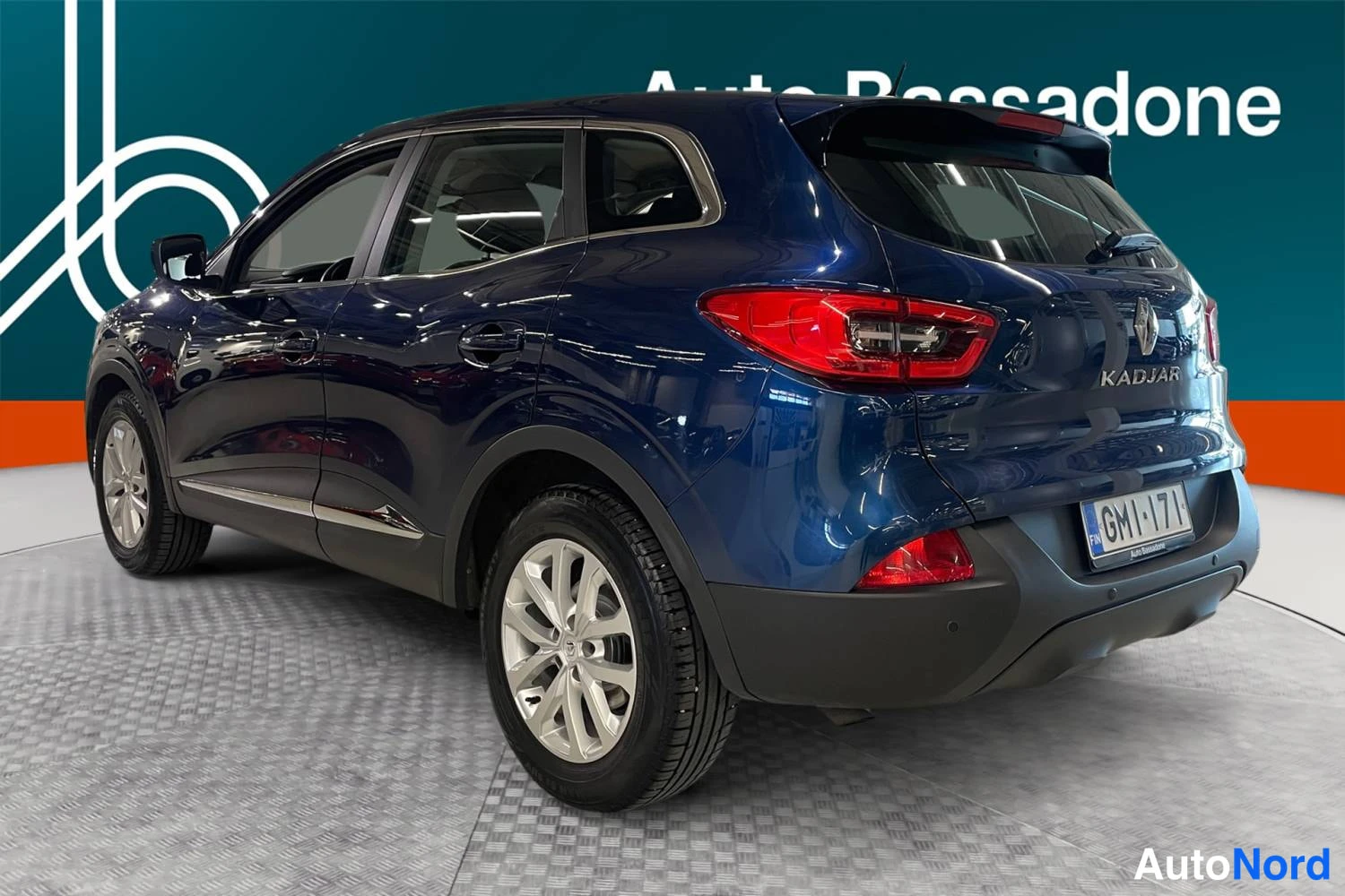 Sininen Renault Kadjar 2017, takaviisto, kuva 7