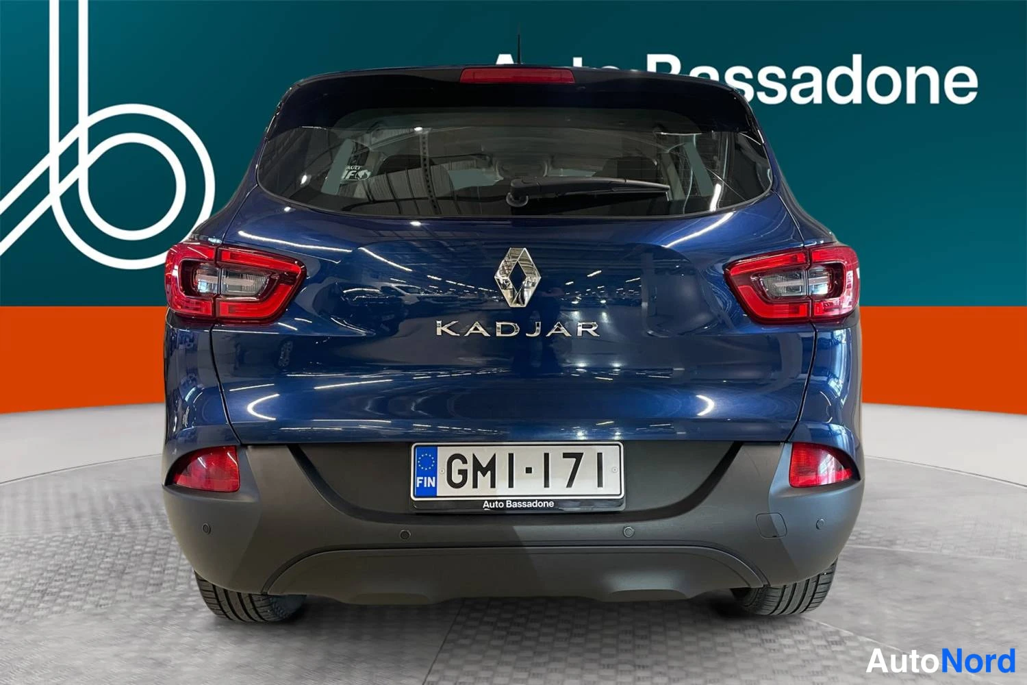 Sininen Renault Kadjar 2017, takaa, kuva 8