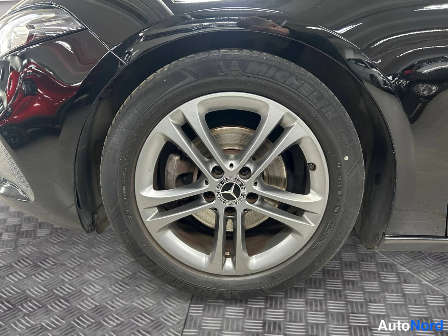Musta Mercedes-Benz A 180 2019, kuva 14