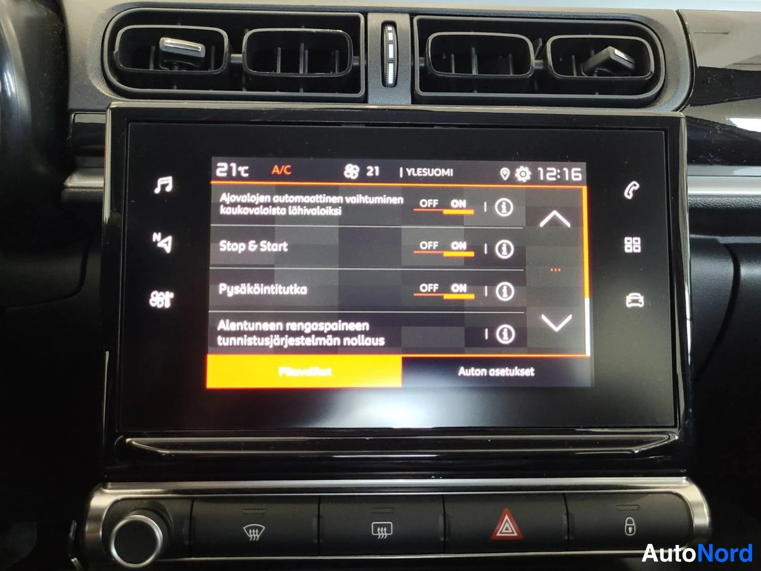 Valkoinen Citroen C3 2019, kuva 21