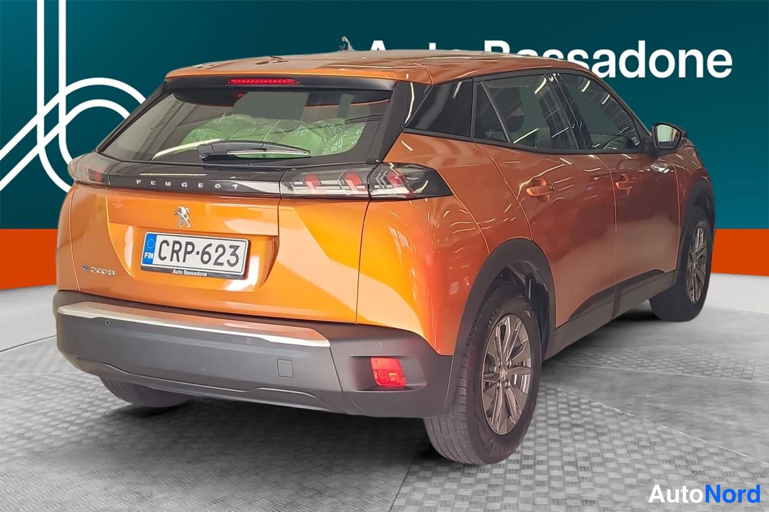 Oranssi Peugeot E-2008 2023, takaviisto, kuva 6