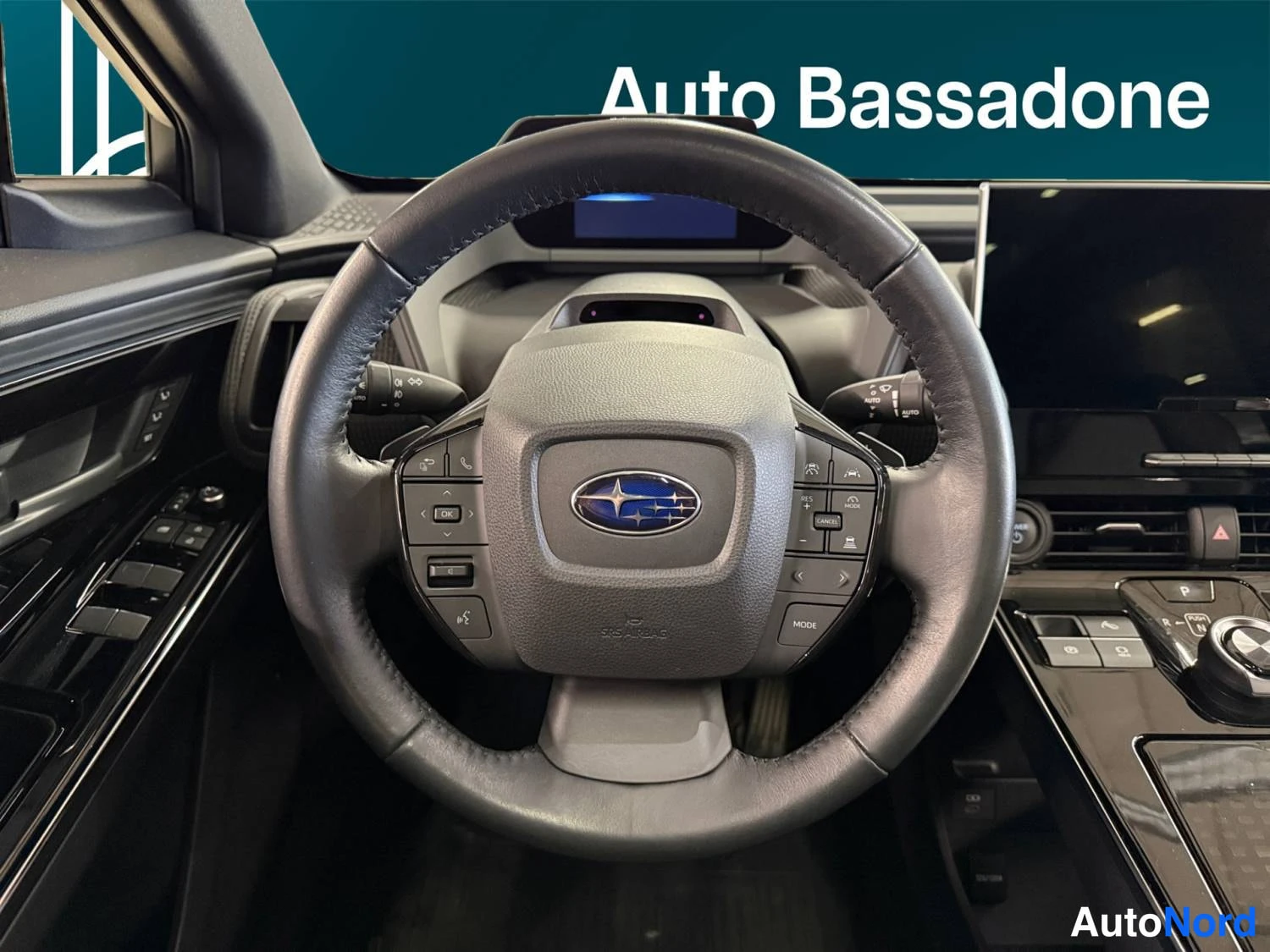 Harmaa Subaru Solterra 2022, kuva 14