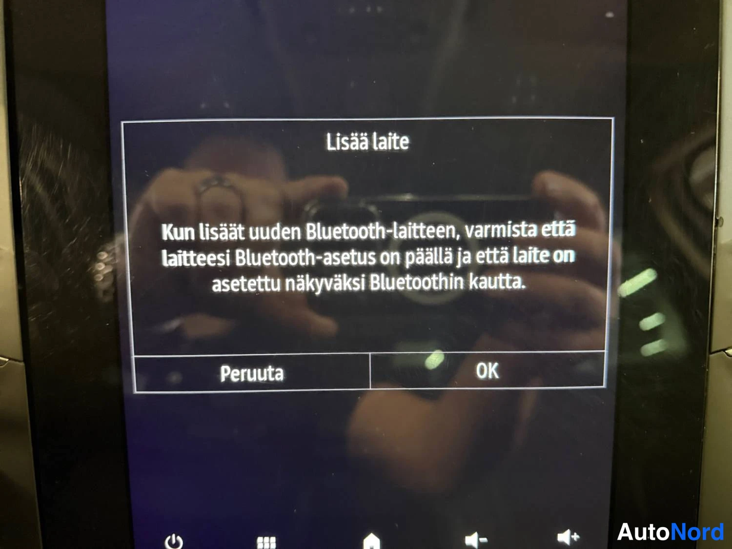 Valkoinen Renault Megane 2021, kuva 27