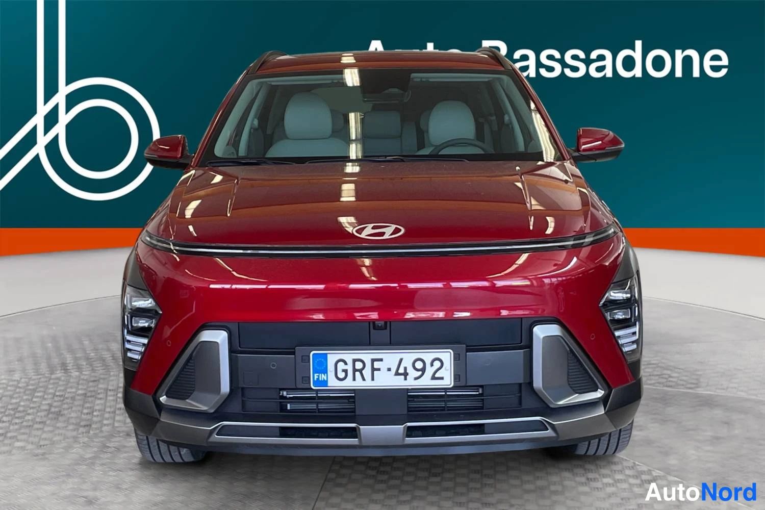 Punainen Hyundai Kona 2026, edestä, kuva 5