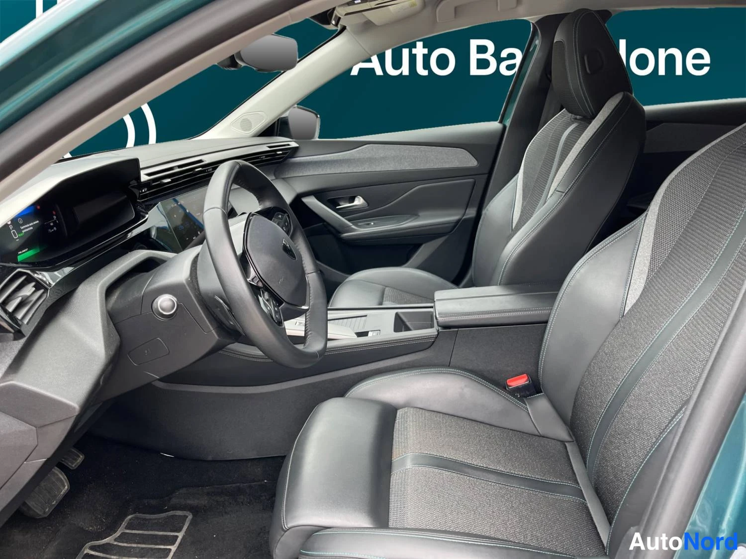 Sininen Peugeot 308 2022, kuva 9