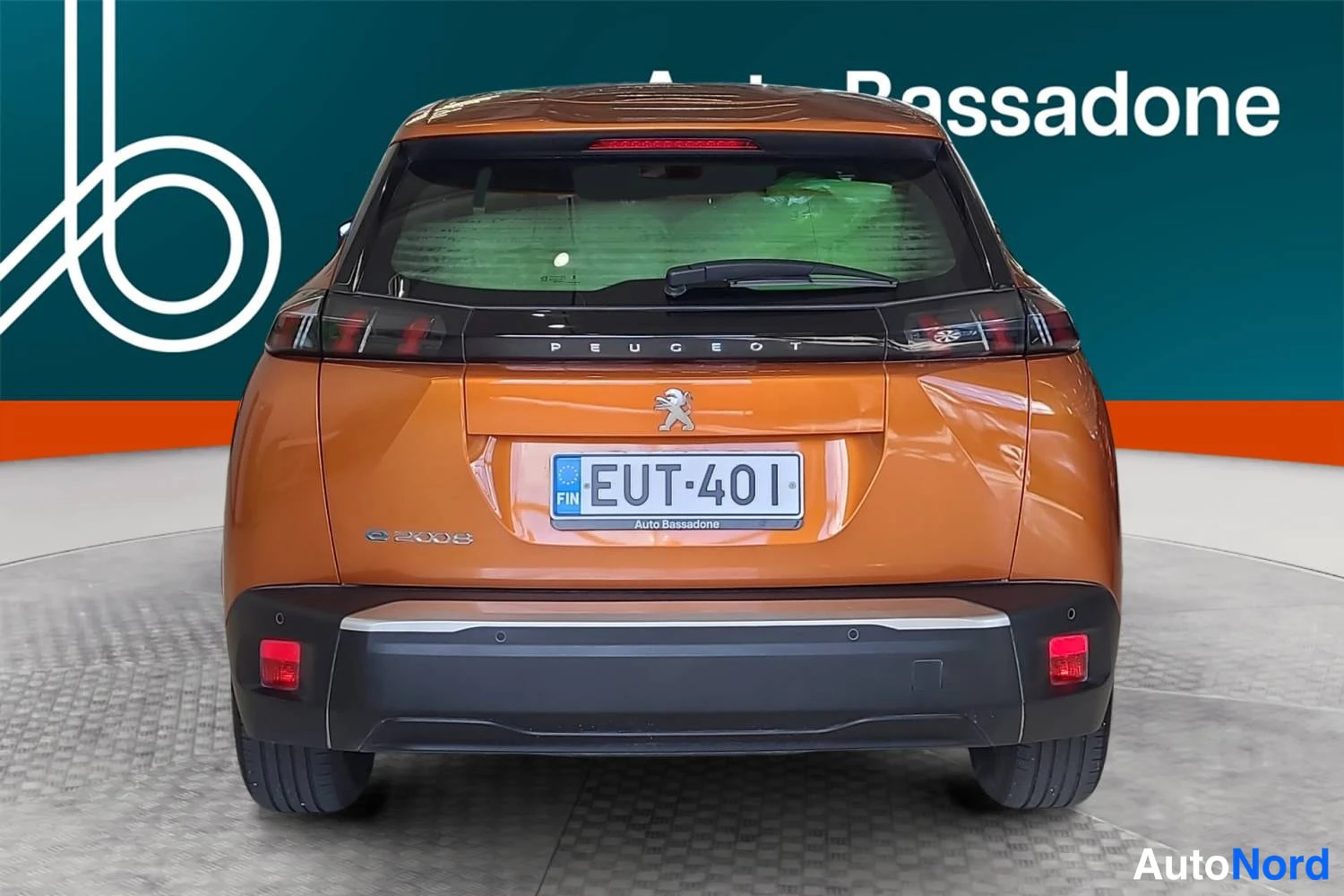 Oranssi Peugeot E-2008 2023, takaa, kuva 8