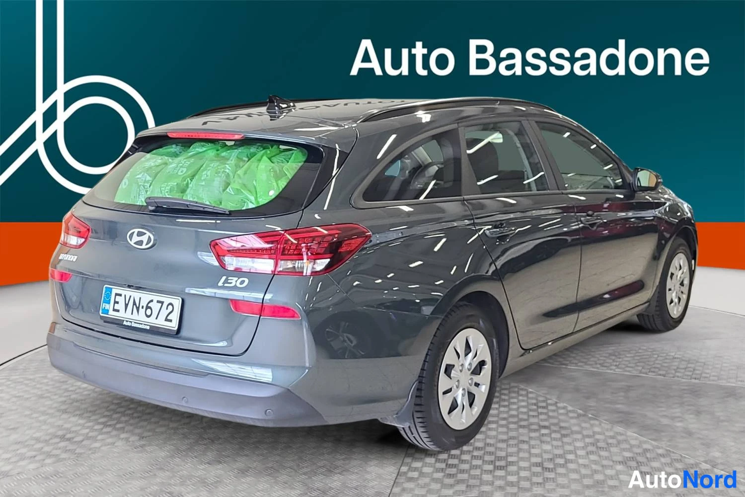 Harmaa Hyundai I30 2025, takaviisto, kuva 6