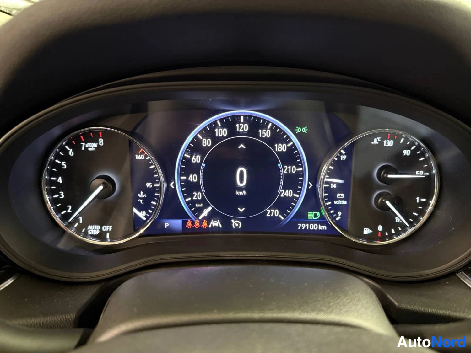 Valkoinen Opel Insignia Grand Sport 2022, kuva 18