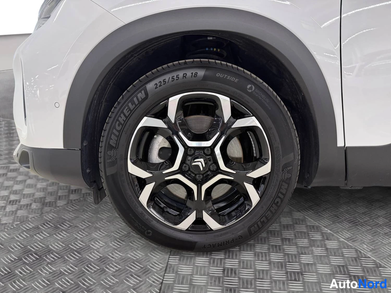 Valkoinen Citroen C5 aircross 2023, kuva 14