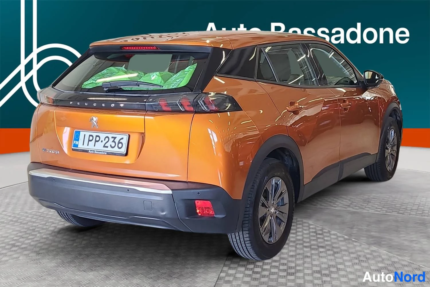Oranssi Peugeot E-2008 2022, takaviisto, kuva 6