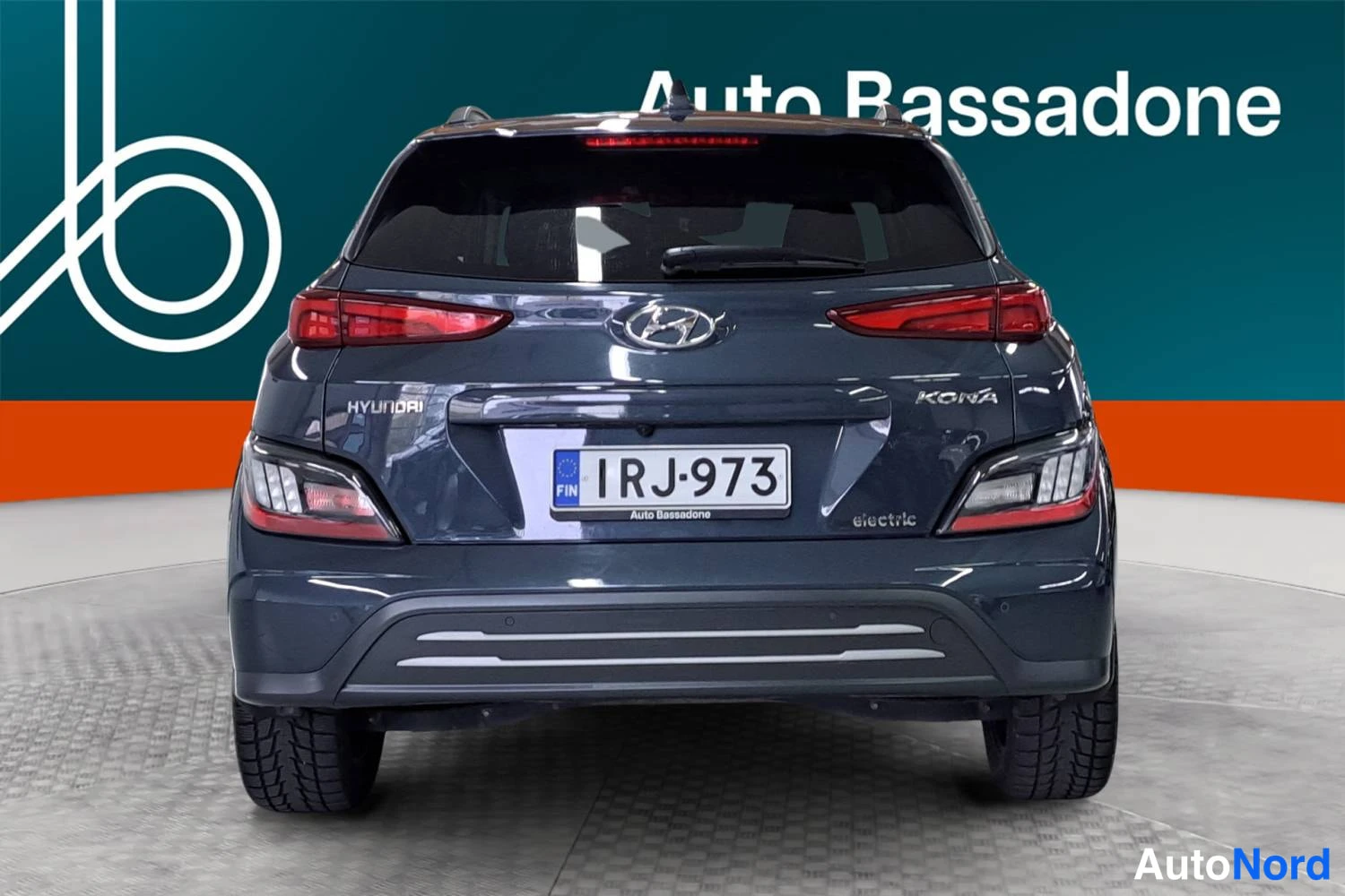 Harmaa Hyundai Kona Electric 2023, takaa, kuva 8