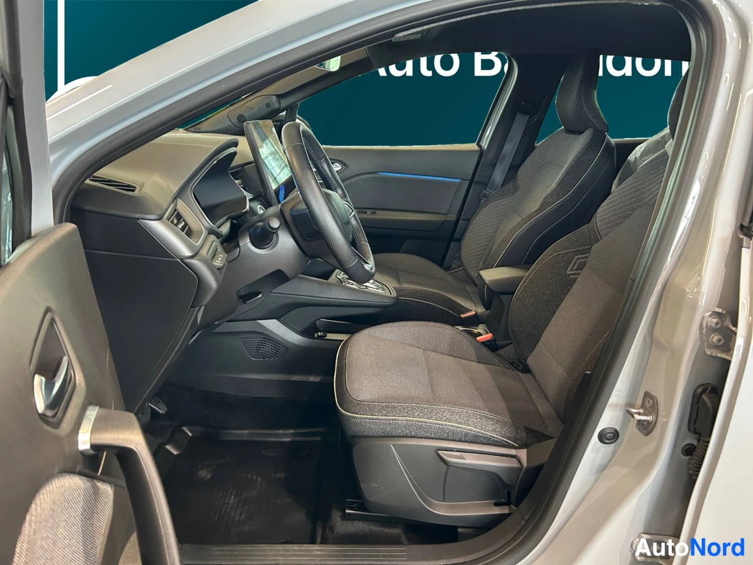 Hopea Renault Symbioz 2025, kuva 11