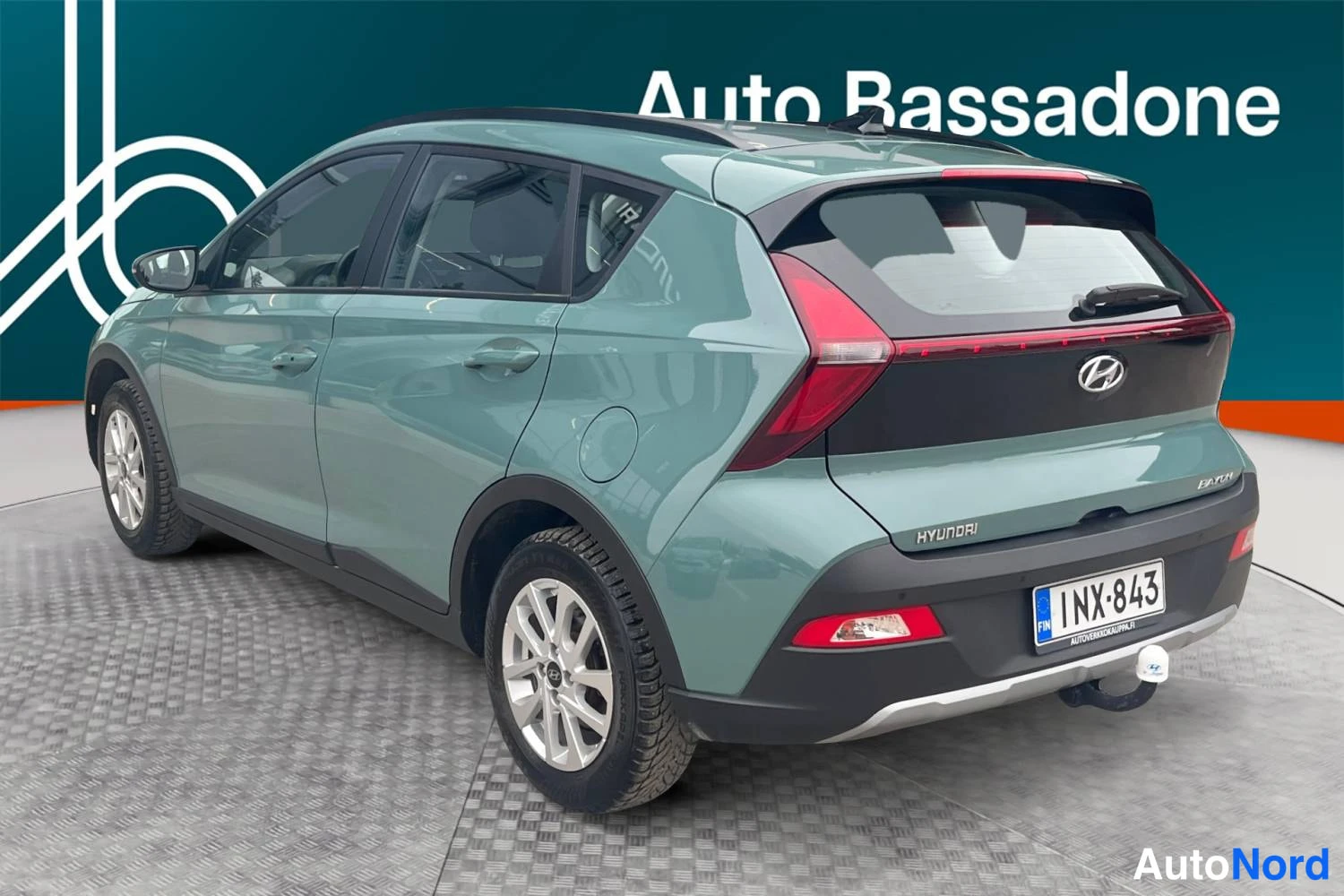 Punainen Hyundai Bayon 2022, takaviisto, kuva 7