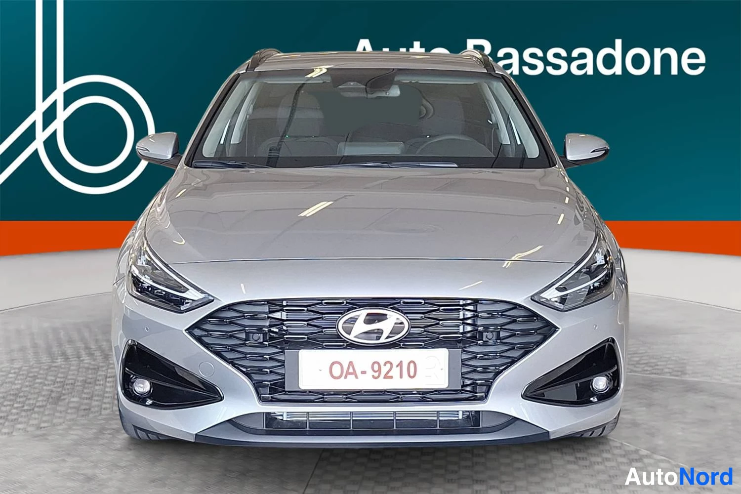 Hopea Hyundai I30 2026, edestä, kuva 4