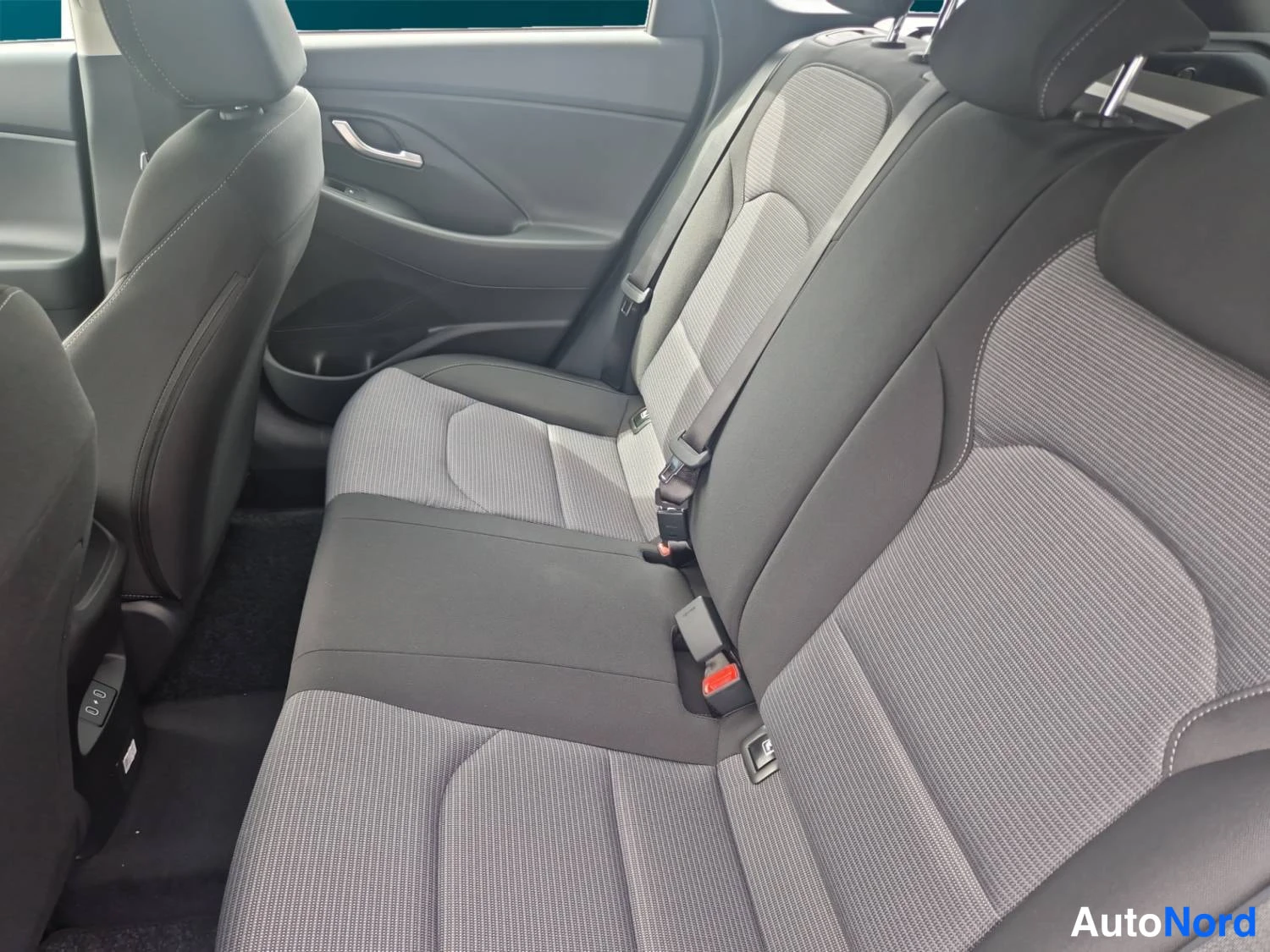 Sininen Hyundai I30 2026, kuva 10