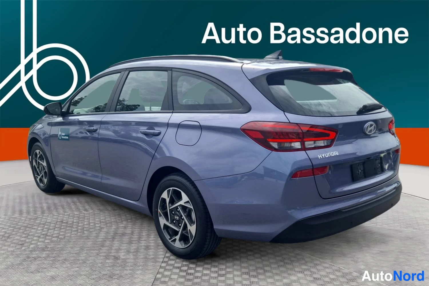Sininen Hyundai I30 2026, takaviisto, kuva 6