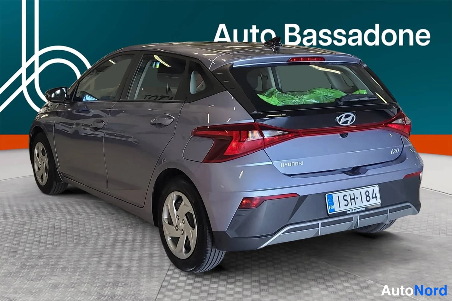 Harmaa Hyundai I20 2025, takaviisto, kuva 6