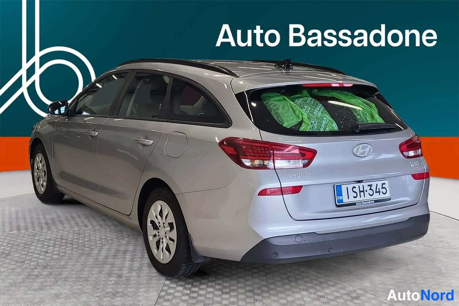 Beige Hyundai I30 2025, takaviisto, kuva 8