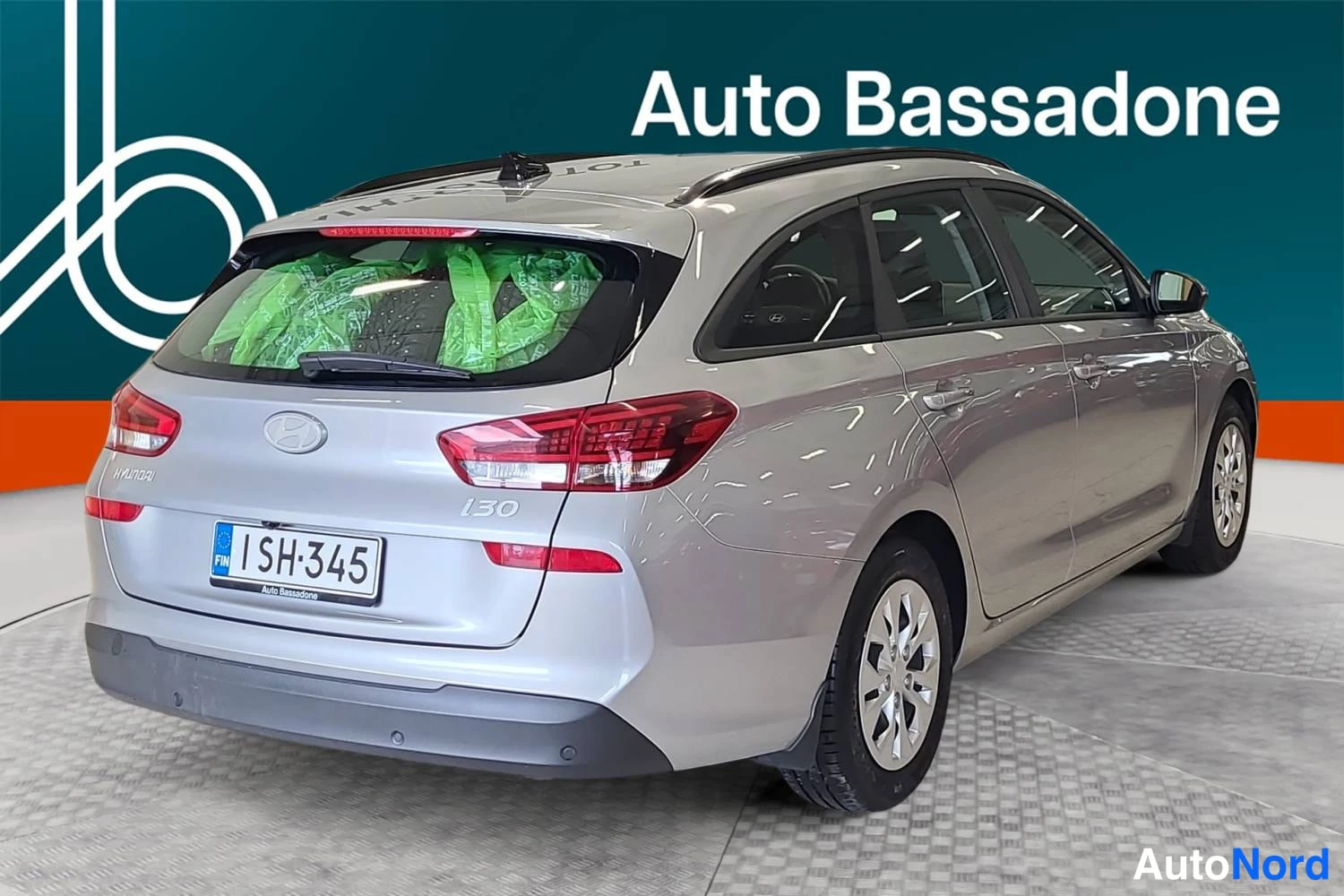 Beige Hyundai I30 2025, takaviisto, kuva 7