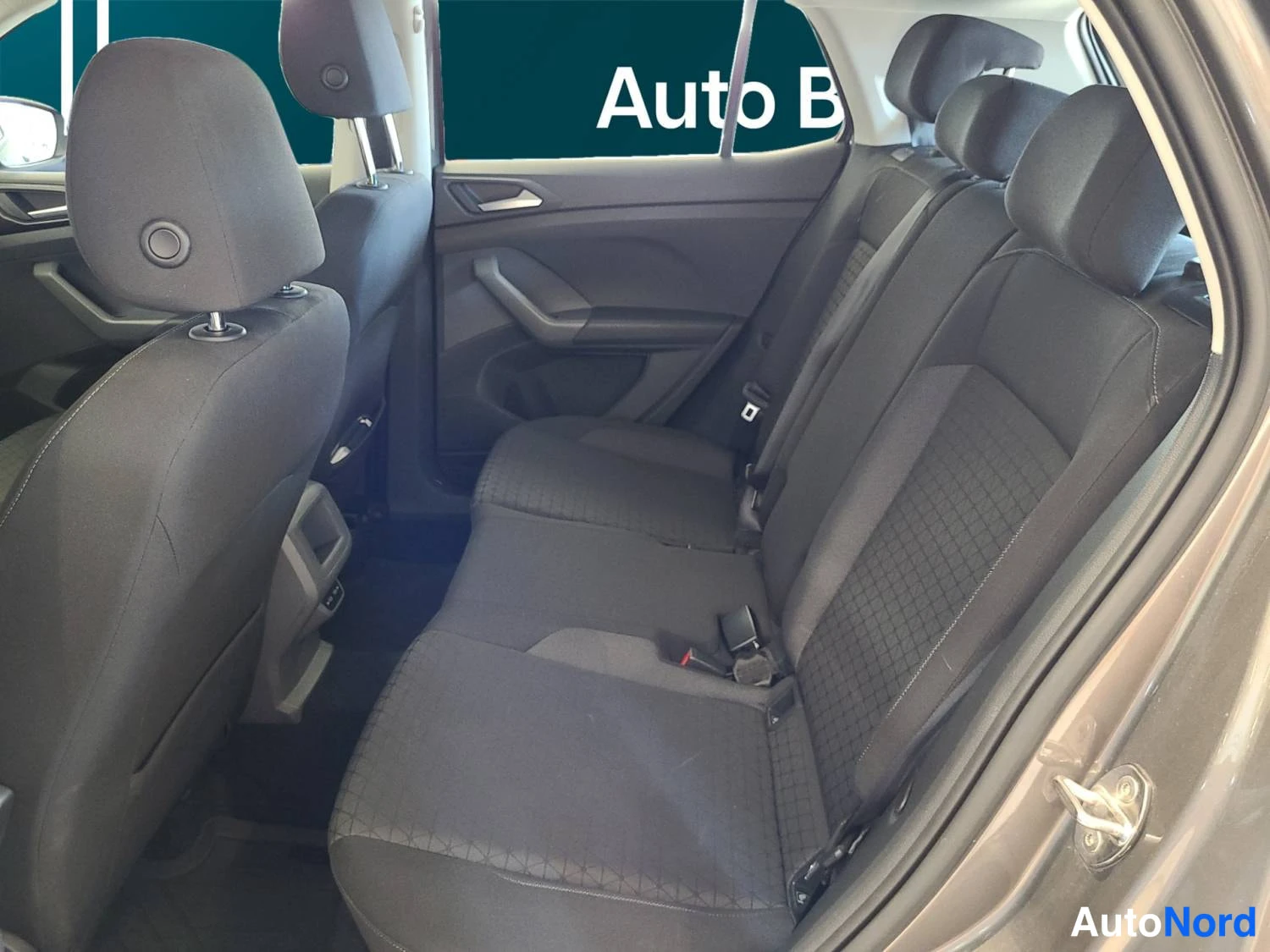 Harmaa Volkswagen T-cross 2021, kuva 13