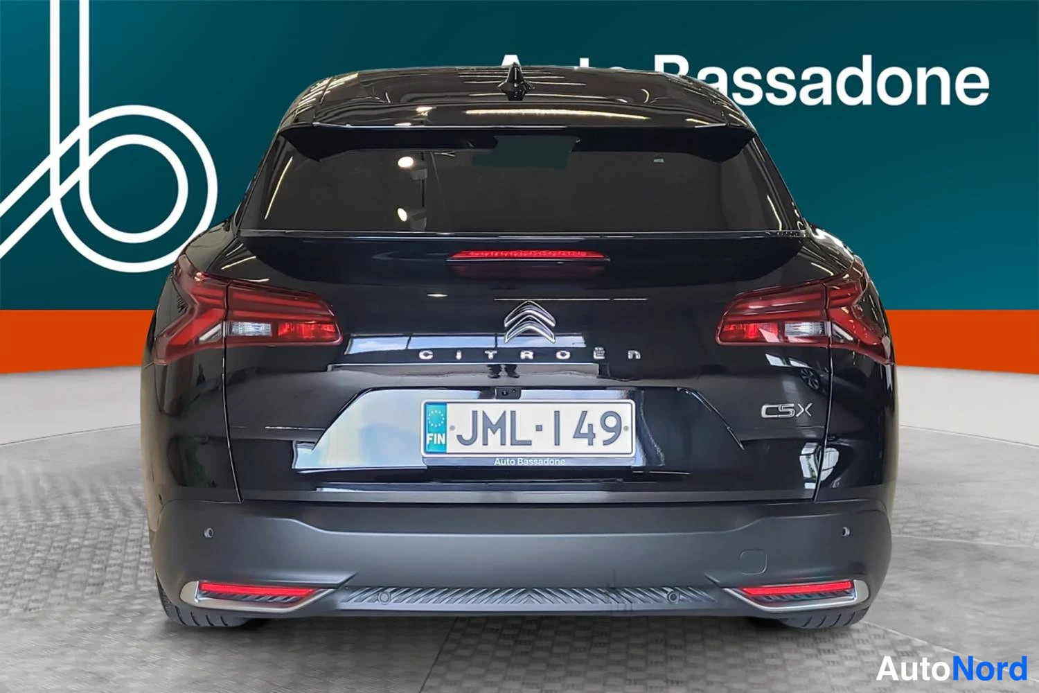Musta Citroen C5 x 2023, takaa, kuva 9