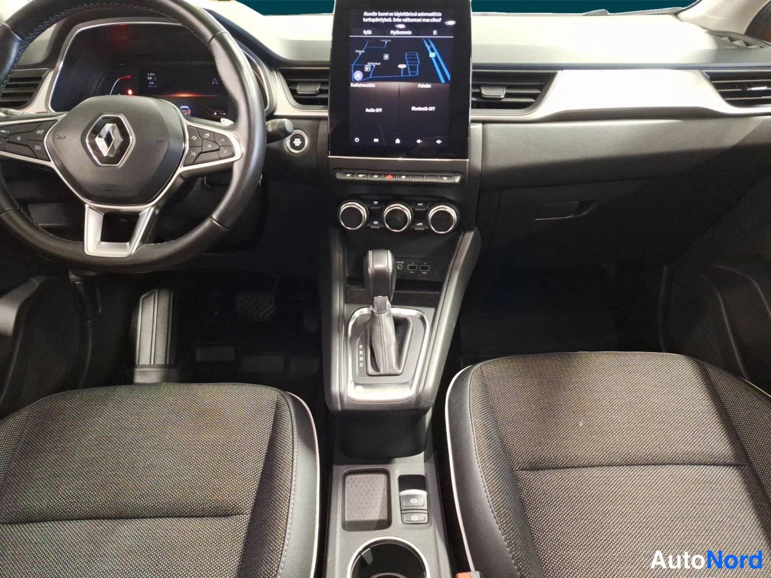 Keltainen Renault Captur 2022, kuva 12
