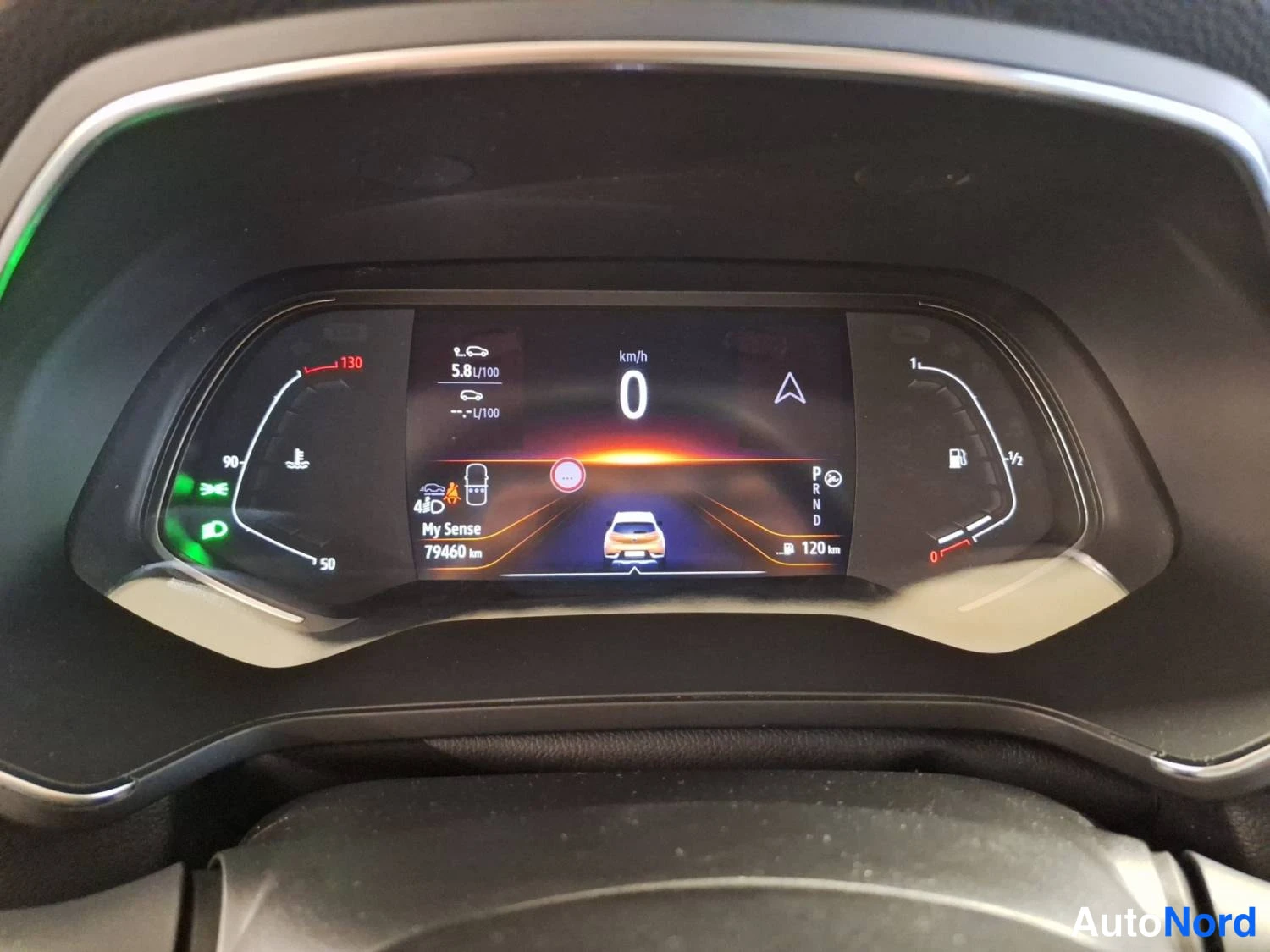 Keltainen Renault Captur 2022, kuva 16