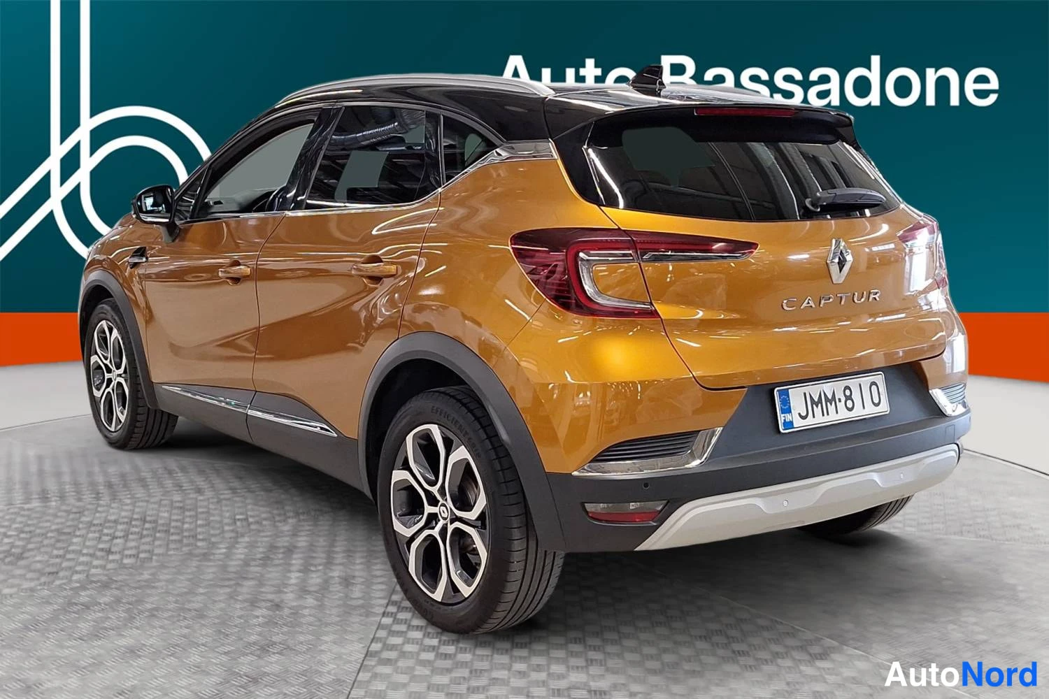 Keltainen Renault Captur 2022, takaviisto, kuva 7