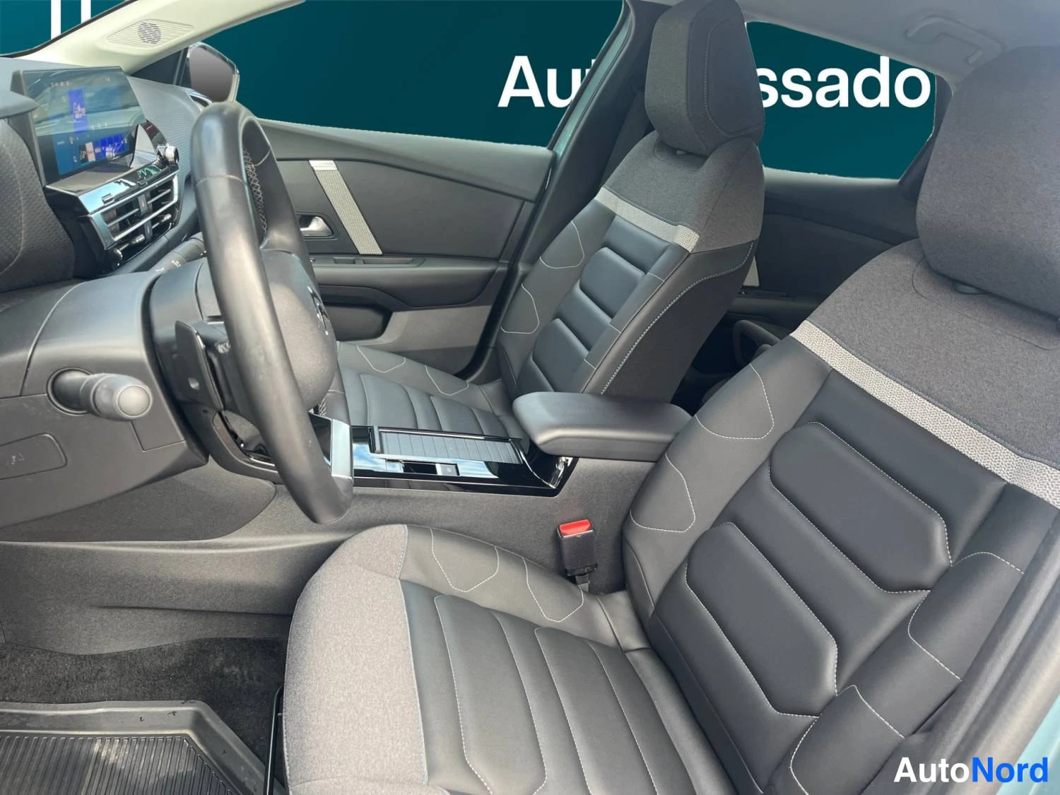 Sininen Citroen C4 2023, kuva 9