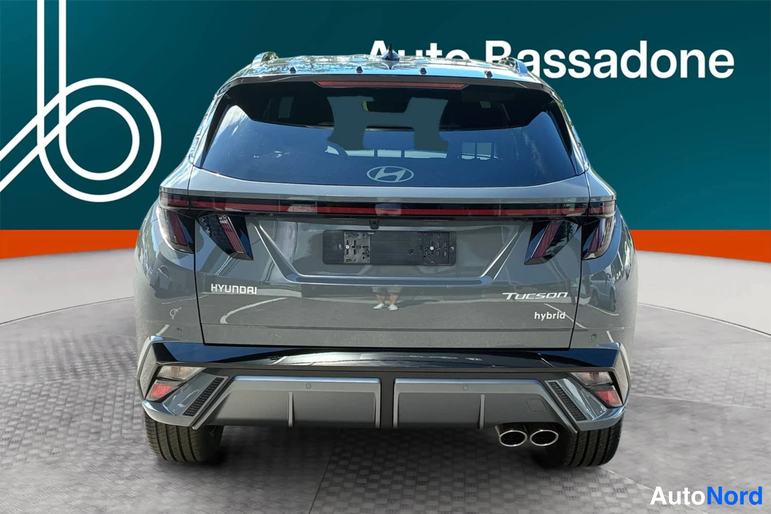Harmaa Hyundai Tucson 2025, takaa, kuva 7