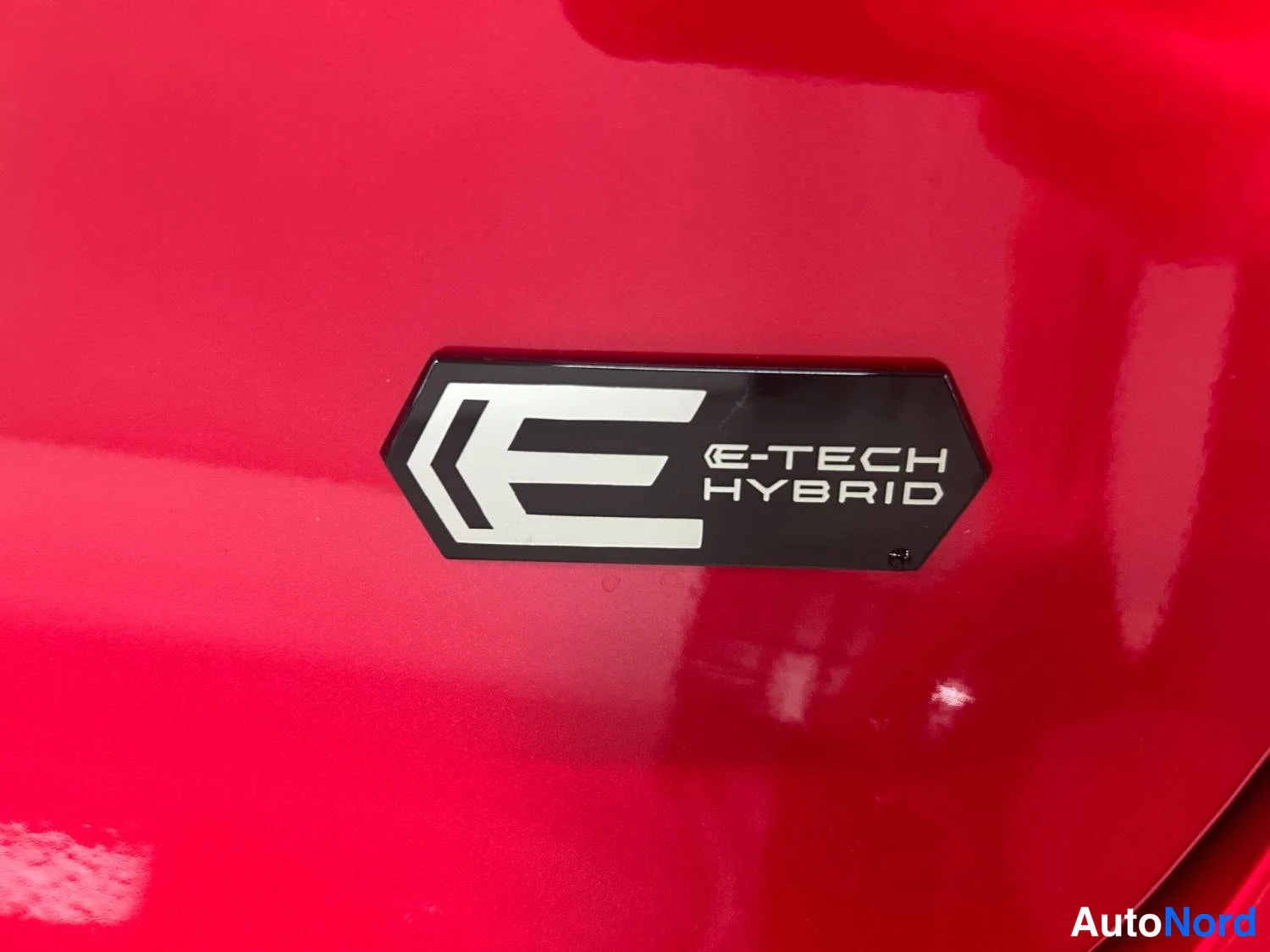 Punainen Renault Clio 2026, kuva 17