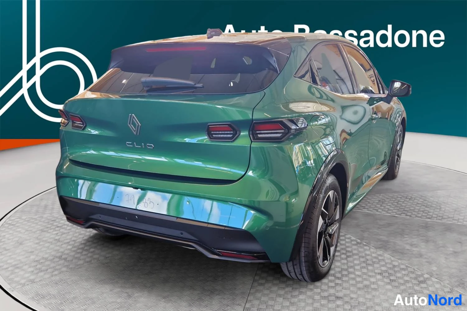 Vihreä Renault Clio 2026, takaviisto, kuva 9