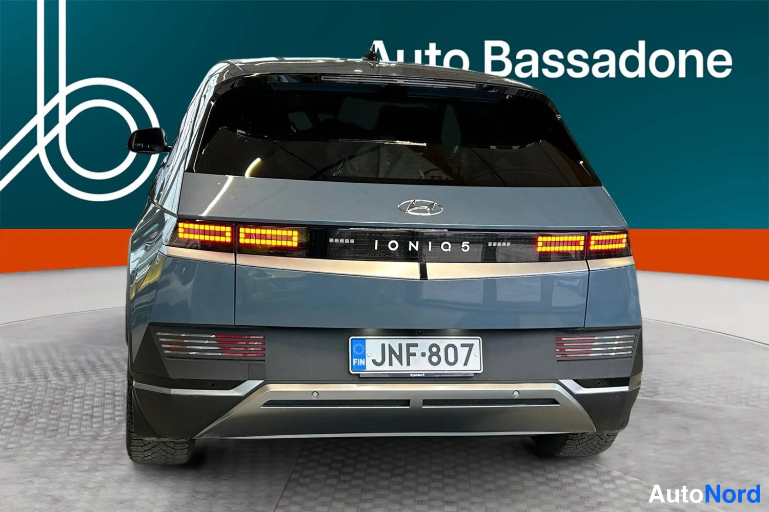 Sininen Hyundai Ioniq5 2024, takaa, kuva 7
