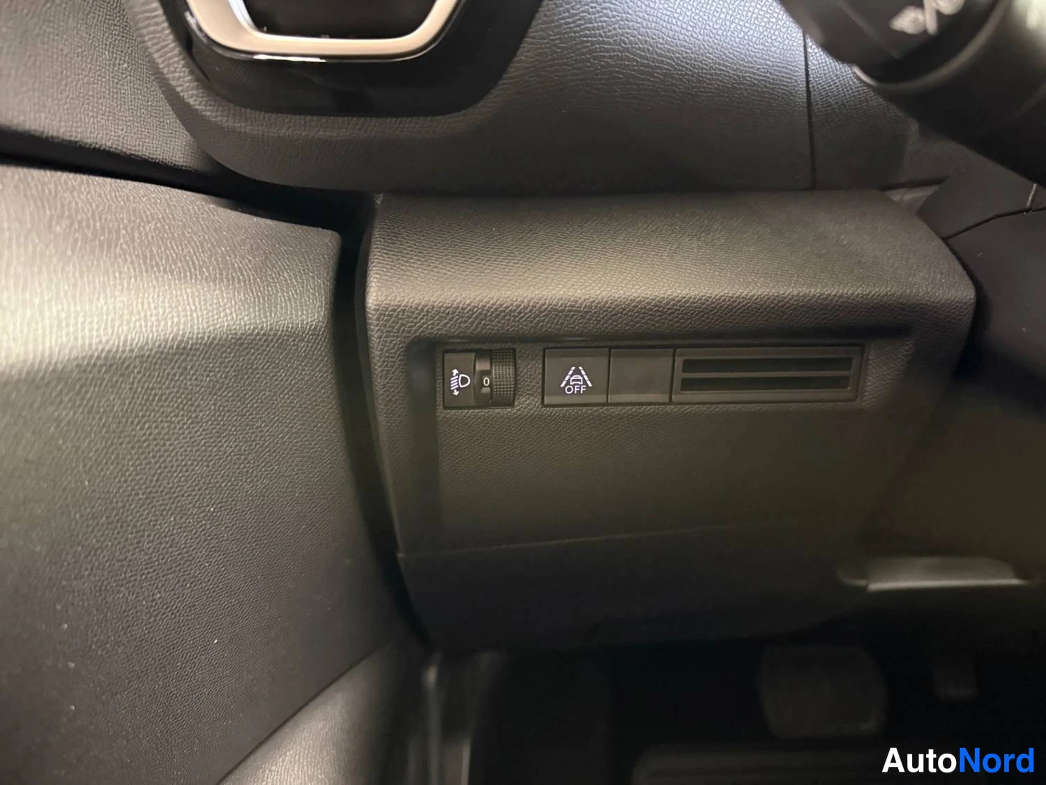 Red Citroen C4 2024, photo 25