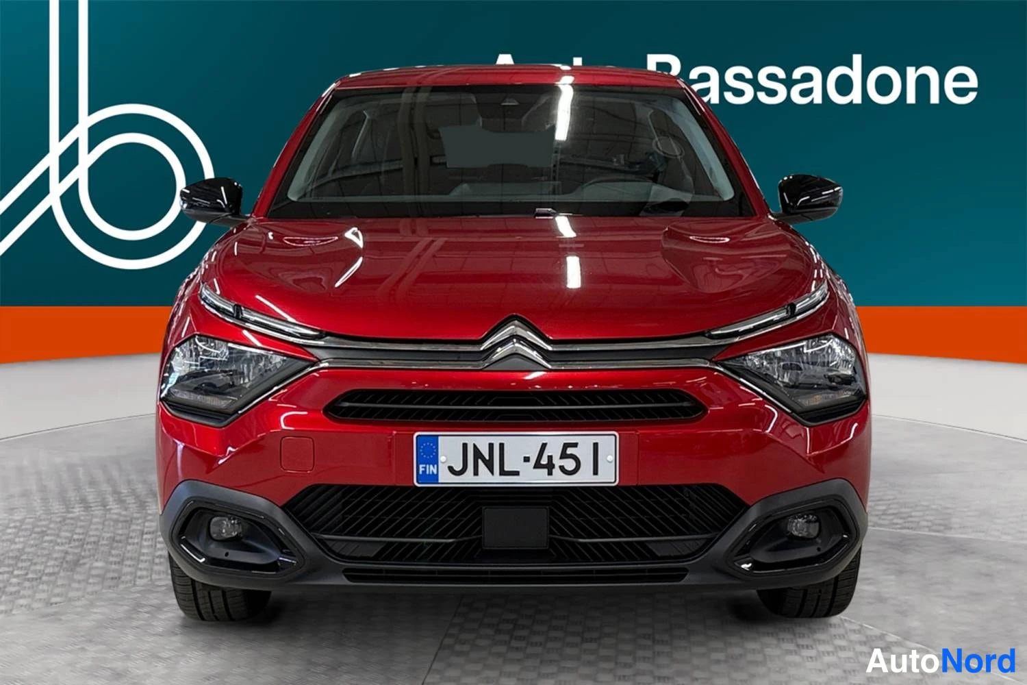 Red Citroen C4 2024, front, photo 3