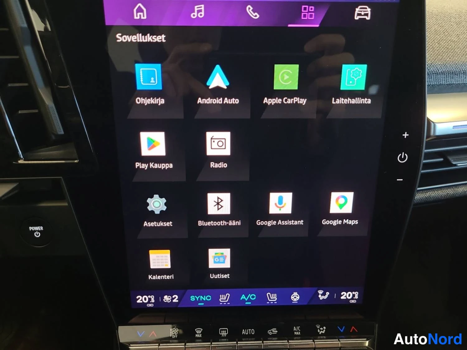 Punainen Renault Scenic E-Tech electric 2025, kuva 22
