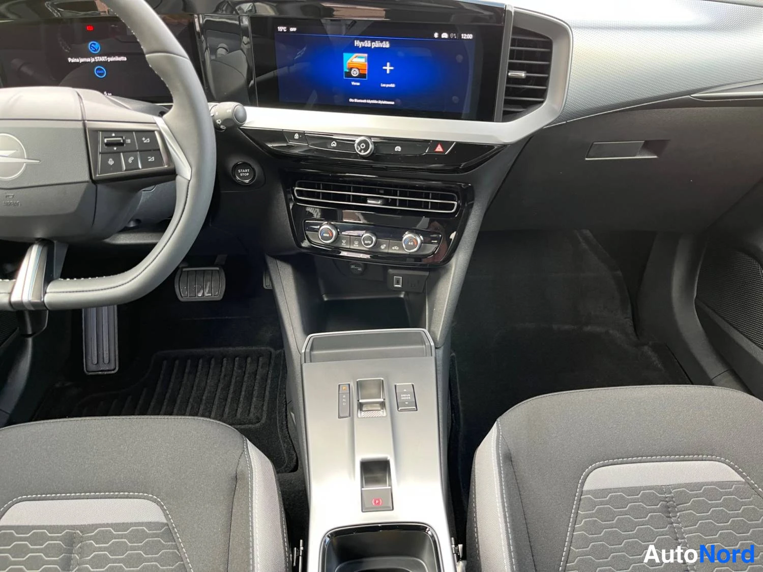 Grey Opel Mokka 2026, photo 9