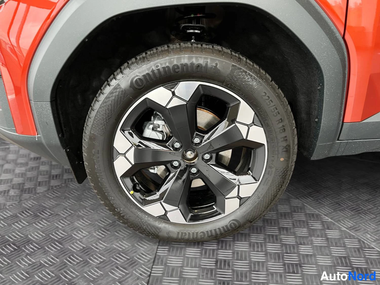 Punainen Dacia Bigster 2026, kuva 14