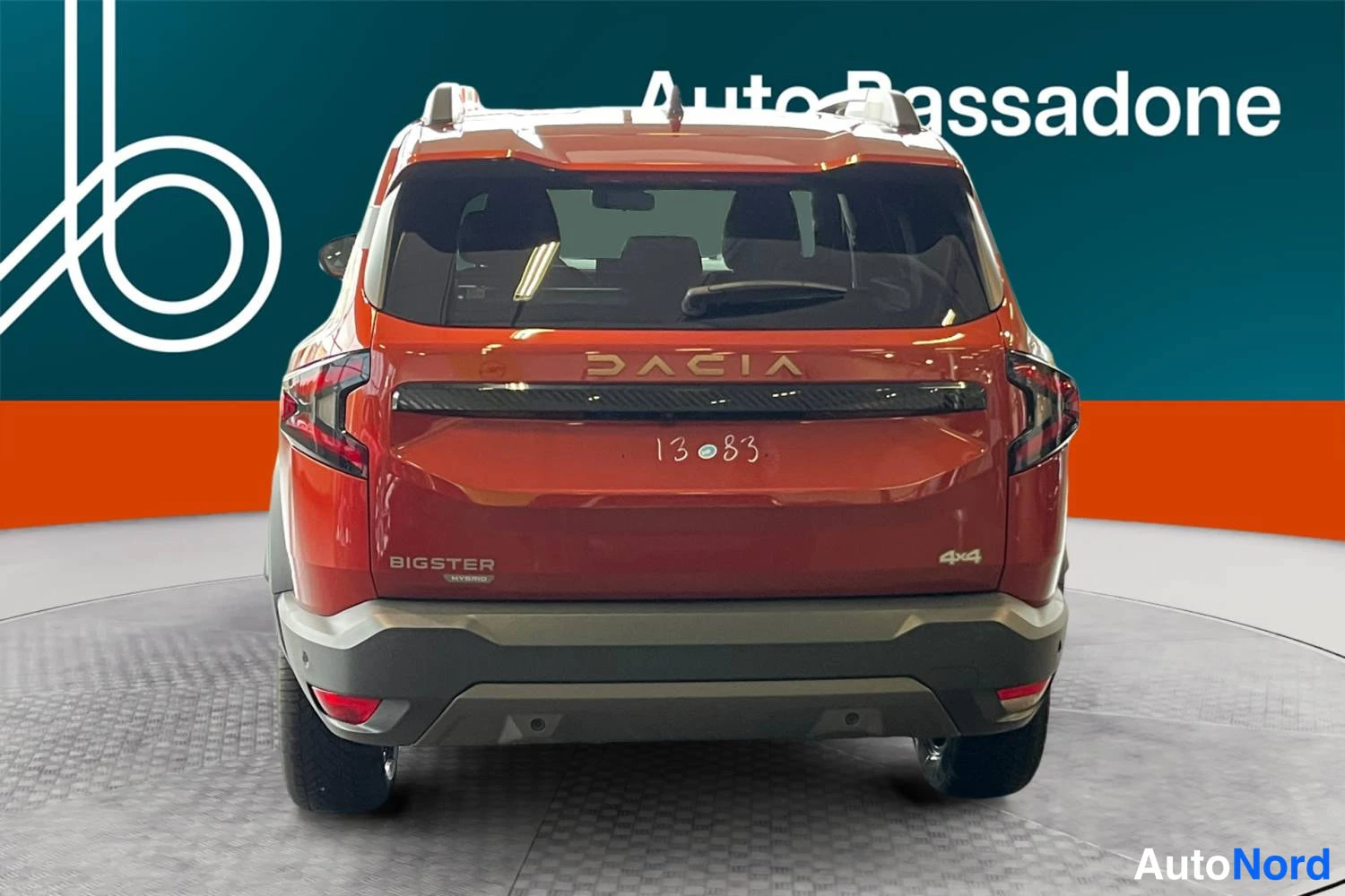 Punainen Dacia Bigster 2026, takaa, kuva 8