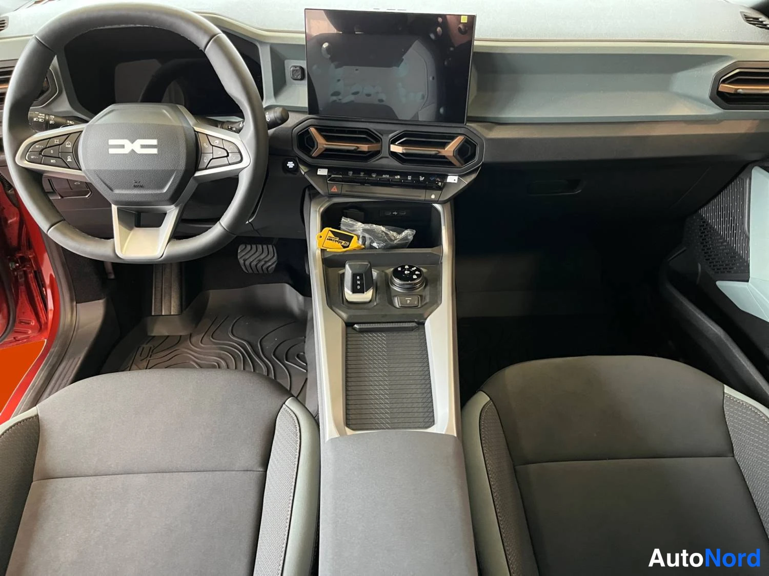 Punainen Dacia Bigster 2026, kuva 10